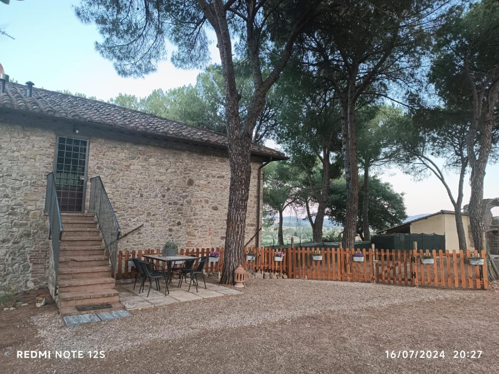 Apartamento La Casa Dei Breton Magione Exterior foto